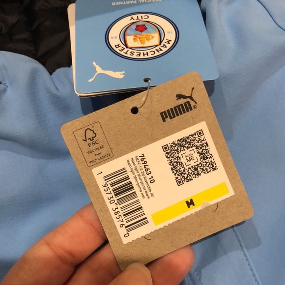 NWT! - PUMA x MANCHESTER CITY - 1/2 Zip Reversible Puffer Jacket - Picture 3 of 14